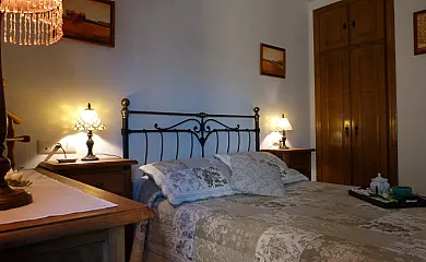 Casa Rural Las Nieves en Navarredonda de Gredos (Ávila) - Foto 4
