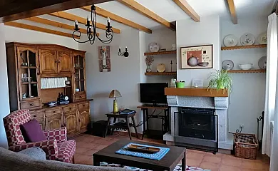 Casa Rural Las Nieves en Navarredonda de Gredos (Ávila) - Foto 2