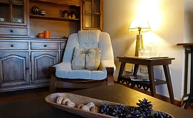 Casa Rural Las Nieves en Navarredonda de Gredos (Ávila) - Foto 3