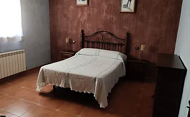 La Lagunilla en Oso (Ávila) - Foto 4