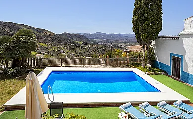 El Lagarillo en Alcaucin (Málaga) - Foto 1