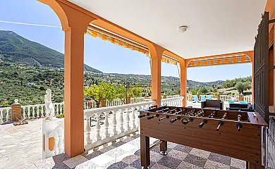 Los Cortijillos en Alcaucin (Málaga) - Foto 8