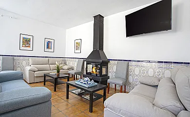 Los Cortijillos en Alcaucin (Málaga) - Foto 16