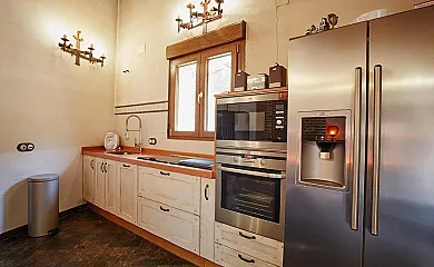 CASA DE CUCU en Navaluenga (Ávila) - Foto 4