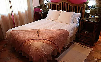 La Guarida Del Oso en Candeleda (Ávila) - Foto 4