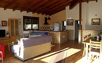 Casa Rural Valle de Gredos en Candeleda (Ávila) - Foto 3