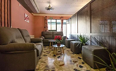 Hostal La Pastora en Candeleda (Ávila) - Foto 2