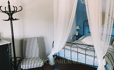 Les Orenetes y Cal Cabrer en Sant Jaume Dels Domenys (Tarragona) - Foto 9