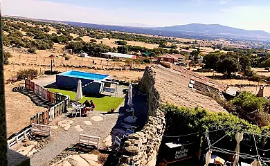 El Linaje de Los Cincosombreros en Gallegos de San Vicente (Ávila) - Foto 2