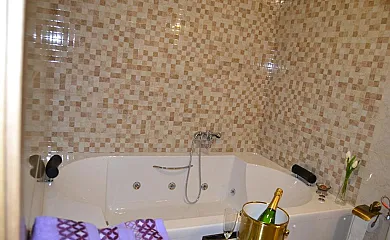 La Senderilla en Bernuy. Zapardiel (Ávila) - Foto 1