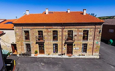 La Posada Real del Buen Camino en Villanueva de Campean (Zamora) - Foto 8