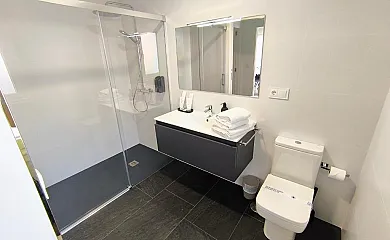 Casa Manolo de Amparo en Vimianzo (A Coruña) - Foto 24