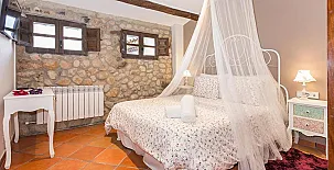 Masia Can Canyes & Spa 002