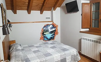 Hostal Rural Iratiko Urkixokoa en Orbaitzeta (Navarra) - Foto 5