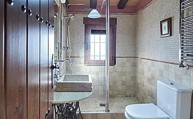 La Acacia en Martos (Jaén) - Foto 11