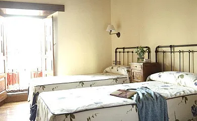 Casa Campoo y La Casa de Cantábria en Orzales (Cantabria) - Foto 6