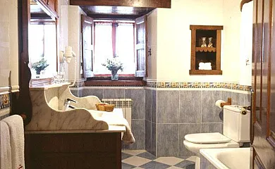 Casa Campoo y La Casa de Cantábria en Orzales (Cantabria) - Foto 9