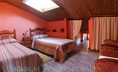 Casa La Umbría en Regumiel de la Sierra (Burgos) - Foto 1