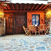 Casa rural La Alquitara 001