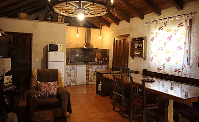 Casa las Cruces y El Sueco en San Miguel de Valero (Salamanca) - Foto 14