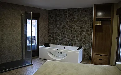 Casa de Chocolate y Las Pegueras en Cuevas Del Valle (Ávila) - Foto 13