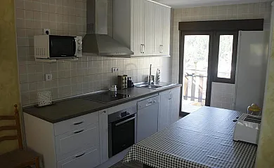 Casa de Chocolate y Las Pegueras en Cuevas Del Valle (Ávila) - Foto 5