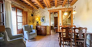 Alojamientos Rurales El Clos 003