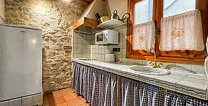 Alojamientos Rurales El Clos 005