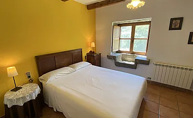 Alojamientos rurales Casa Canellas en Sagàs (Barcelona) - Foto 8