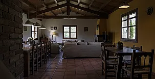 Alojamientos rurales Casa Canellas 0014