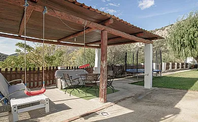 Alojamiento Rural Monte Las Viñas en Benaojan (Málaga) - Foto 3