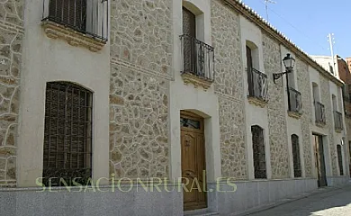 Las Tres Rosas en Los Navalucillos (Toledo) - Foto 2