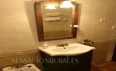 Las Tres Rosas en Los Navalucillos (Toledo) - Foto 7