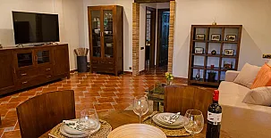 Lo Claustre del Delta y Alojamiento El Fangar 0013