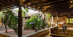 Lo Claustre del Delta y Alojamiento El Fangar 0066