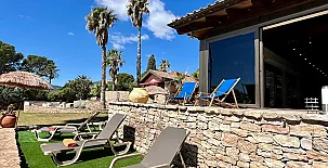 Lo Claustre del Delta y Alojamiento El Fangar 009