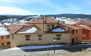Lahuerta Casa Rural Apartamentos en Guadalaviar (Teruel) - Foto 5