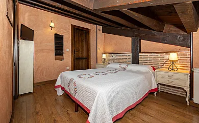 Casa Rural Pinar de Navaleno I y II en Navaleno (Soria) - Foto 13