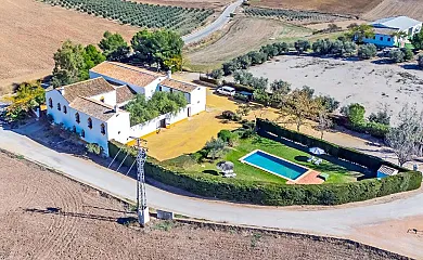 Cortijo El Puntal de Teba en Teba (Málaga) - Foto 1