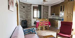 Casas-Apartamentos Rurales El Prado 008