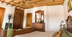 Casas y Apartamentos El Prado 004