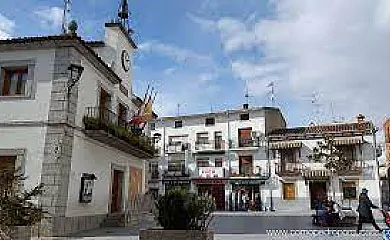 LA CASITA DE ROSI en Navaluenga (Ávila) - Foto 4