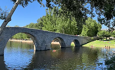 LA CASITA DE ROSI en Navaluenga (Ávila) - Foto 17
