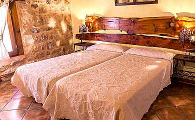 Casas rurales Chon alto tajo en Peralejos de las Truchas (Guadalajara) - Foto 7