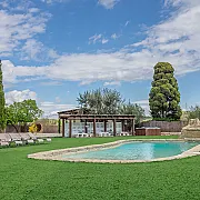 Masía Can Trabal 001