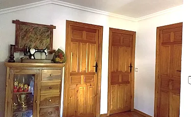 La Cabaña de la Abuela en Cadalso de los Vidrios (Madrid) - Foto 13