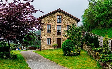 Casa La Escuela en Langreo (Asturias) - Foto 1