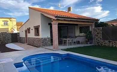 Casa Barlow en Abadía (Cáceres) - Foto 1