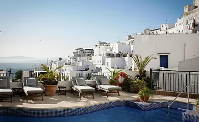 Las Palmeras del Califa en Vejer de la Frontera (Cádiz) - Foto 1