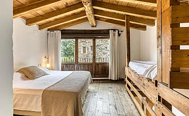 El Niu en Oix (Girona) - Foto 4